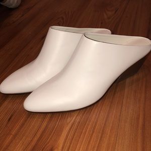 Vince Vigo Mule White